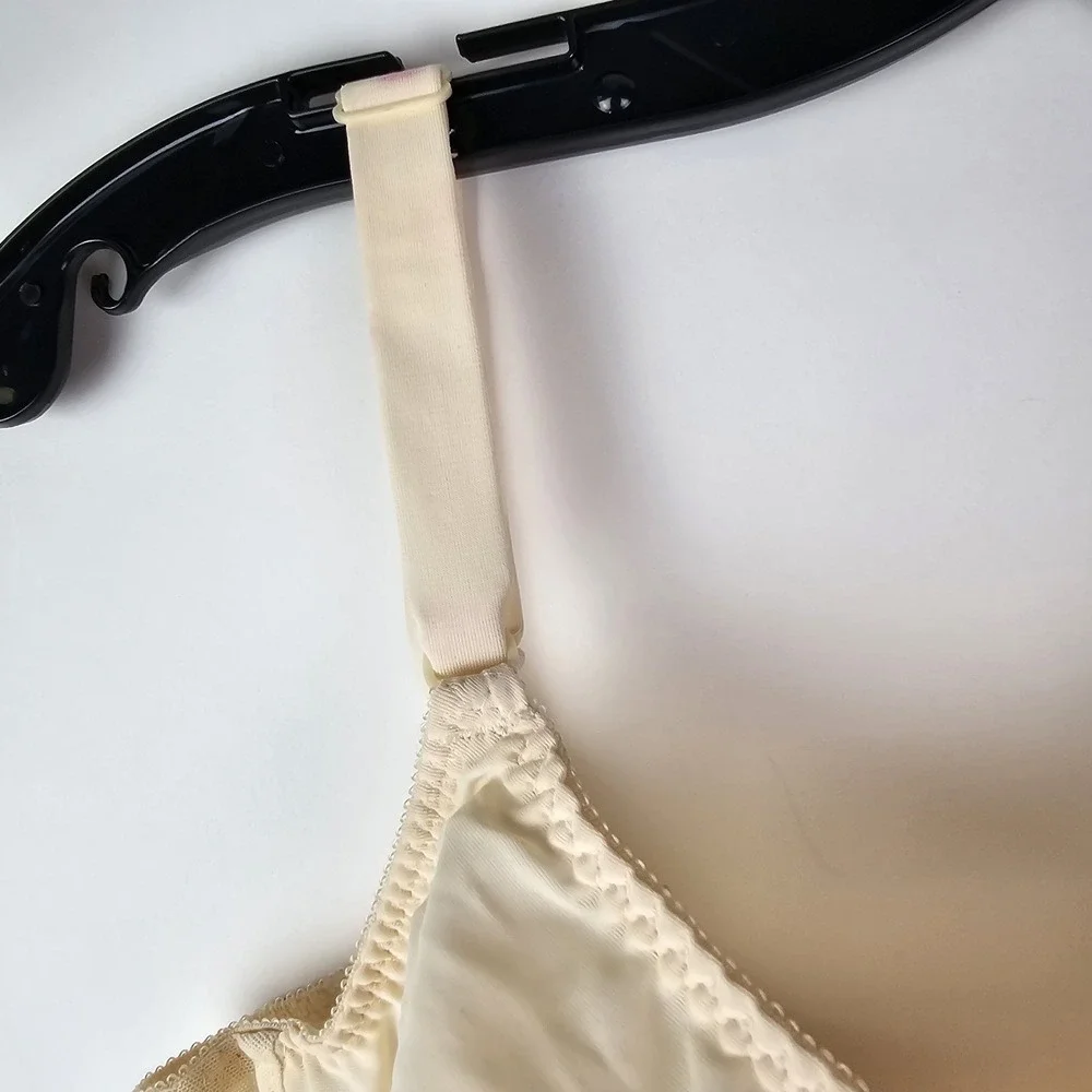 Bali 34d bra